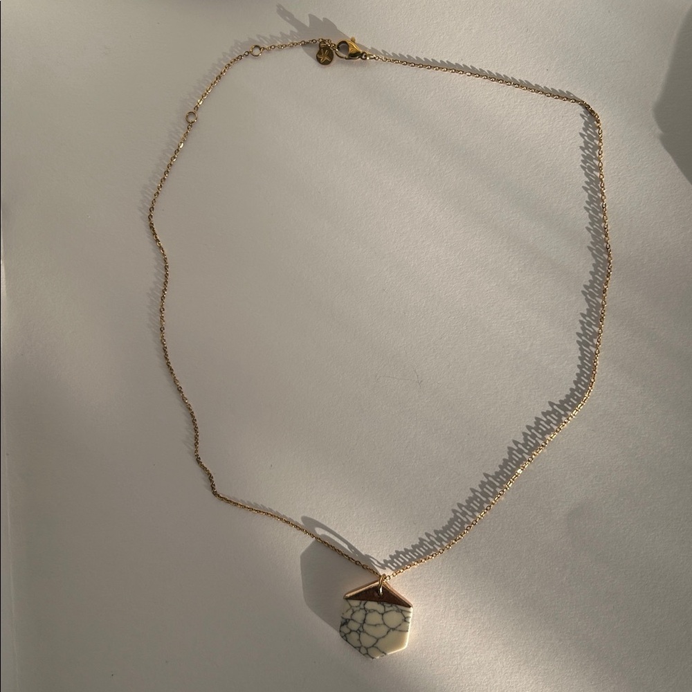 Gold and White Pendant Necklace - Picture 2 of 4